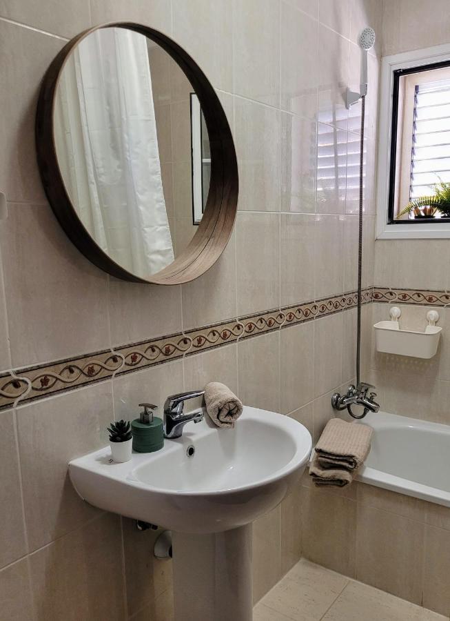 Casa Del Mar - Cozy Beach House El Medano  Bagian luar foto